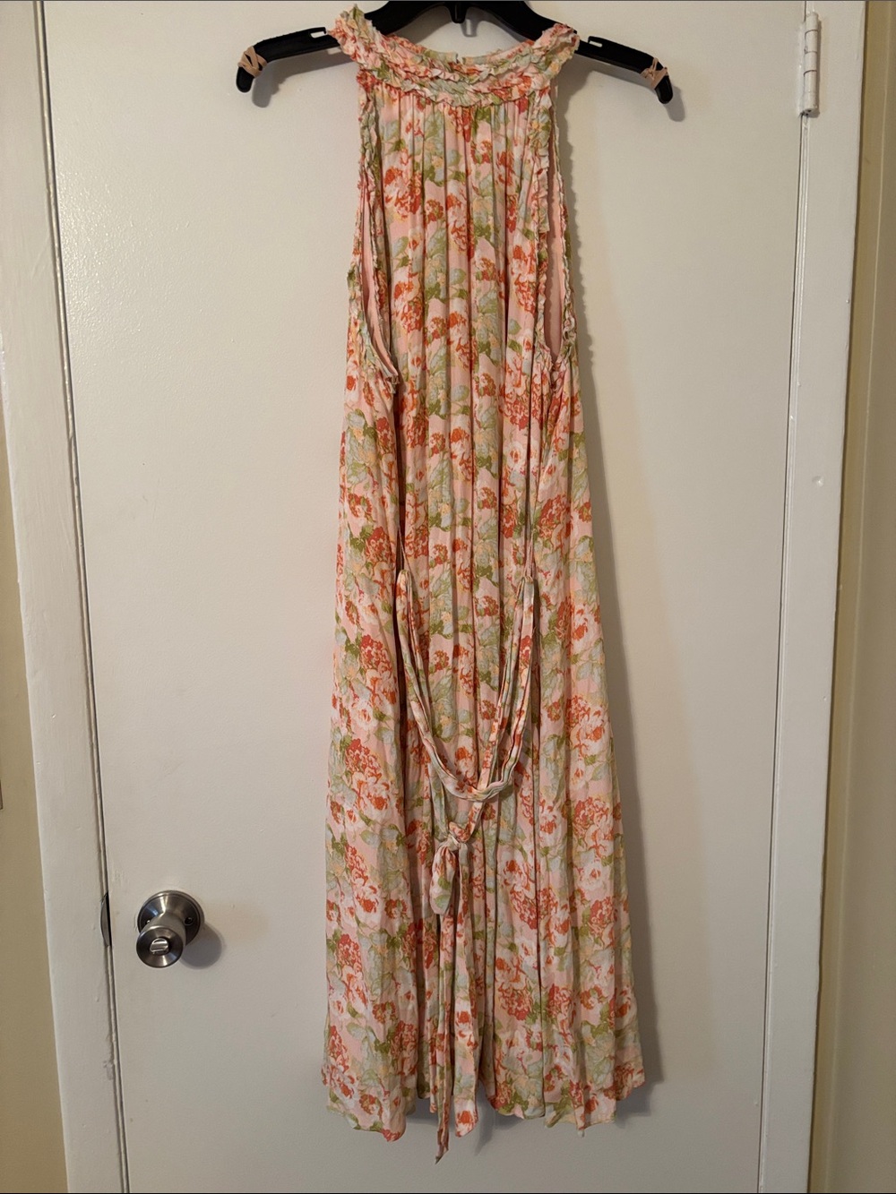 Gibson Latimer Peach & Green Floral Midi Dress